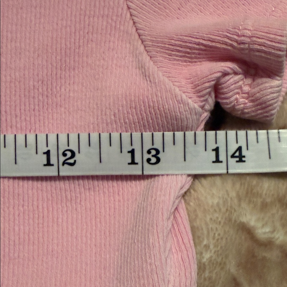 🖤FOREVER 21 X BARBIE PINK RIBBED CROP TOP SIZE M🖤 - Picture 4 of 7